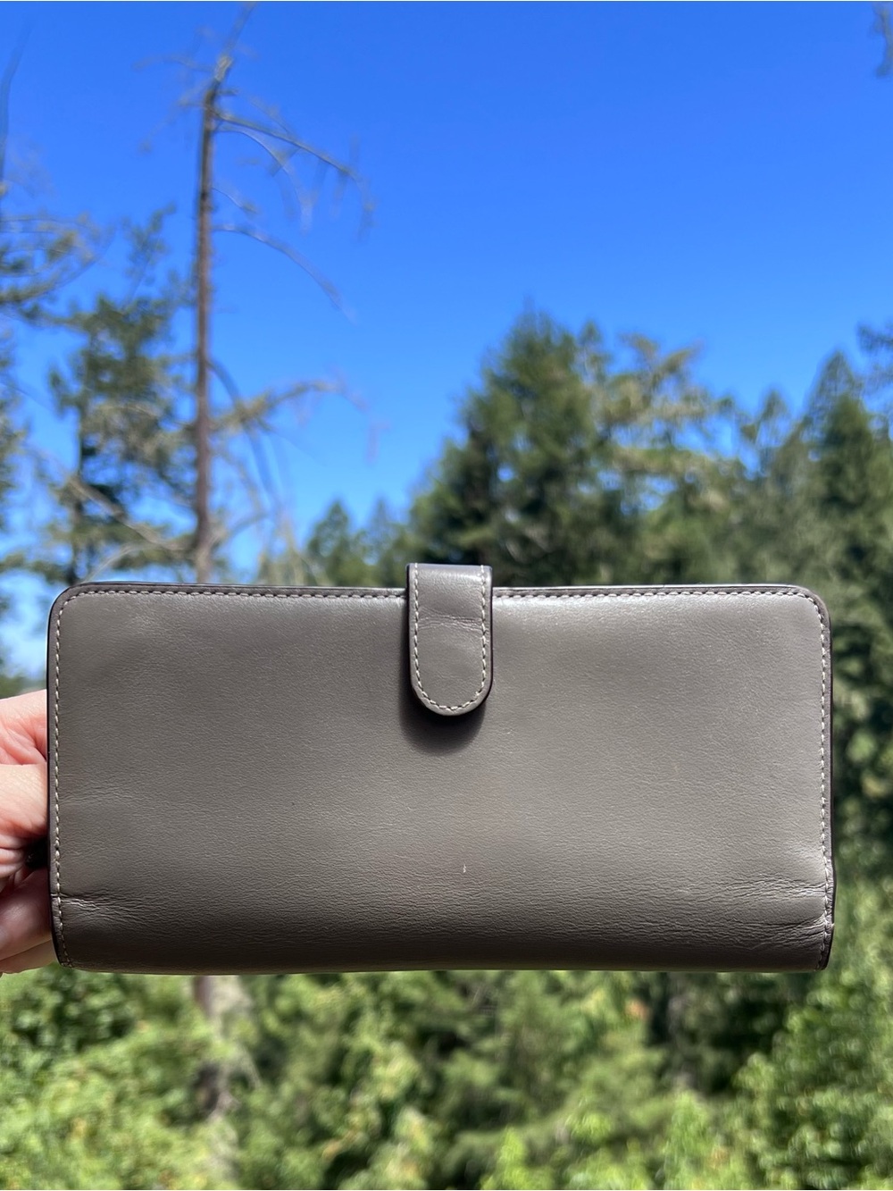COACH Gray Leather Slim Wallet Clutch CC Holder Silver Hardware AUTHENTIC - Picture 2 of 15